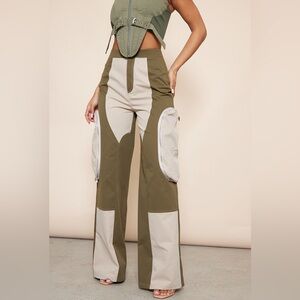 Wide leg cargo pants with zipper brand new tags on never worn